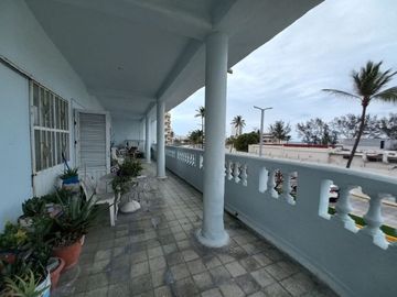 Casa en Venta en Blvd. Manuel Avila Camacho, Veracruz, Ver. GVC-0455