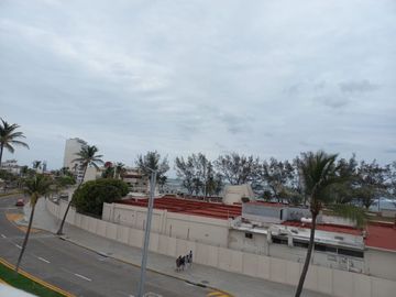 Casa en Venta en Blvd. Manuel Avila Camacho, Veracruz, Ver. GVC-0455