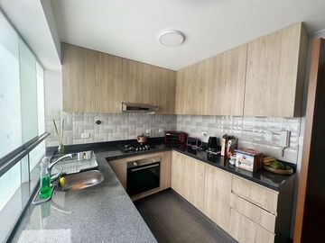 DEPARTAMENTO PH DUPLEX EN VENTA EN MIRAFLORES  CON TERRAZA