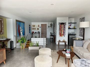 DEPARTAMENTO PH DUPLEX EN VENTA EN MIRAFLORES  CON TERRAZA
