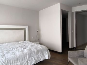 Depto. Exterior con balcón, 2 recámaras, en Colonia Roma, aceptamos créditos.