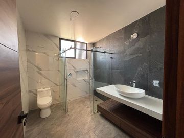 VENTA DE CASA EN LOMAS DE ANGELOPOLIS 2