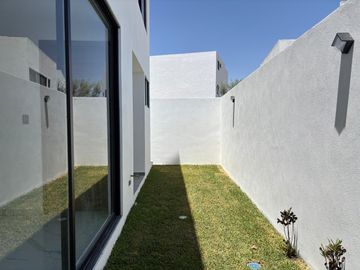 VENTA DE CASA EN LOMAS DE ANGELOPOLIS 2