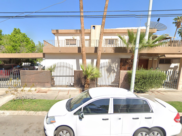 Casa en Colonia Nueva Mexicali Baja California. Remates Exclusivos, Tu nuevo hogar te espera.