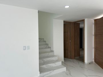 Venta Casa Parque Chiapas, Lomas de Angelópolis Cascatta
