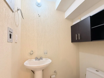 VENDO CASA EN FRACC. EL PARAISO, TLAJOMULCO CERCA AEROPUERTO GUADALAJARA