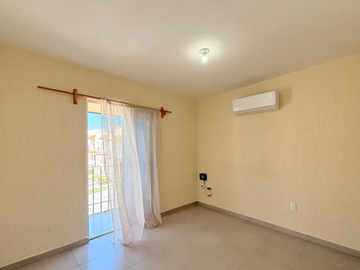 VENDO CASA EN FRACC. EL PARAISO, TLAJOMULCO CERCA AEROPUERTO GUADALAJARA