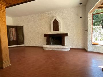 CASA  EN VENTA EN SAN MATEO TLALTENANGO A 10 MINUTOS DE SANTA FE