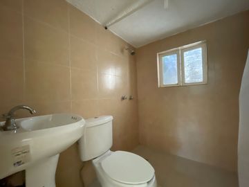 CASA  EN VENTA EN SAN MATEO TLALTENANGO A 10 MINUTOS DE SANTA FE