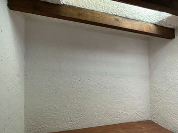 CASA  EN VENTA EN SAN MATEO TLALTENANGO A 10 MINUTOS DE SANTA FE