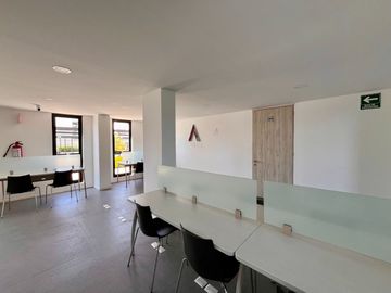 DEPARTAMENTO AMUEBLADO Y EQUIPADO EN VENTA, ATELIER JURIQUILLA, Qro.