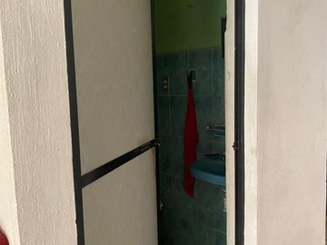 SE VENDE CASA