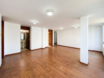 Vendo Duplex En Calle Las Violetas - Urb Los Jardines (Smp)