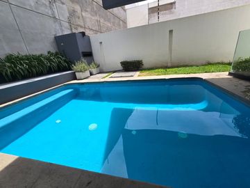 Casa en venta en fraccionamiento Valle Imperial