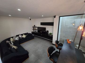 Casa en venta en fraccionamiento Valle Imperial