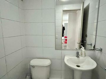 Se Vende Amplio 2d+estacion.+bodega. Metro Santa Isabel