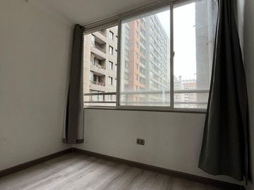 Se Vende Amplio 2d+estacion.+bodega. Metro Santa Isabel