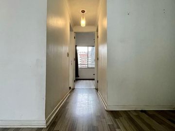 Se Vende Amplio 2d+estacion.+bodega. Metro Santa Isabel
