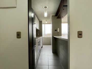Se Vende Amplio 2d+estacion.+bodega. Metro Santa Isabel