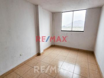 Venta De Departamento En 3Er Piso En El Agustino