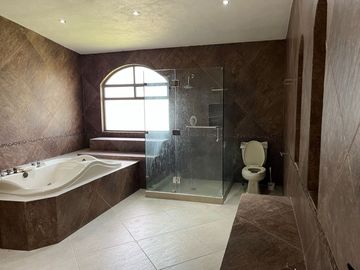 Casa en venta en Residencial Los Cedros Saltillo Coahuila