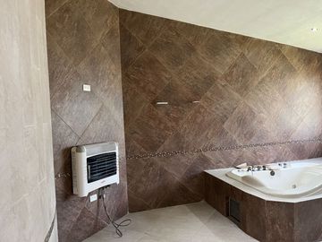 Casa en venta en Residencial Los Cedros Saltillo Coahuila