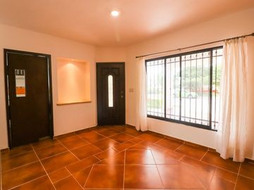 Santa Fe Merida Casa En Venta 3 Habitaciones Y Alberca En Privada Ficus