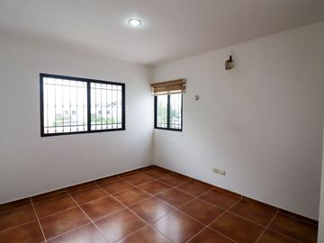 Santa Fe Merida Casa En Venta 3 Habitaciones Y Alberca En Privada Ficus