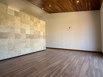 Bonita casa en venta en Altozano club de Golf zona plana