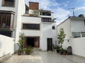 Venta casa en condominio en Av Toluca