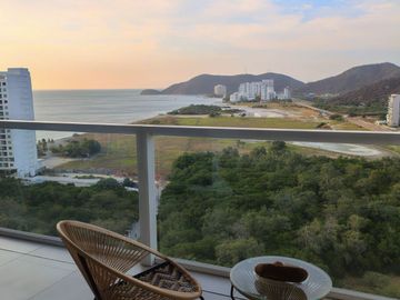 ESPECTACULAR APARTAMENTO CON PERMISO TURÍSTICO - PORTO HORIZONTE