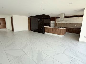 Casa en Venta en Parque Nayarith Lomas de Angelópolis San Andres Cholula Puebla