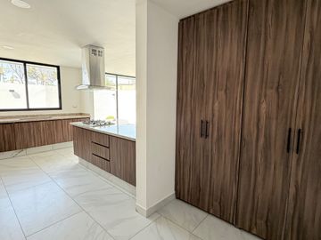 Casa en Venta en Parque Nayarith Lomas de Angelópolis San Andres Cholula Puebla