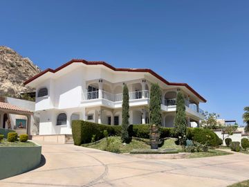 Magnífica Residencia en el corazón de Cabo San Lucas