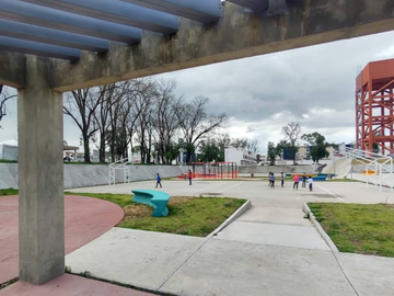 VENDO CASA EN FRACC. VILLAS DEL FRESNO, CUAUTITLAN CERCA AEROPUERTO