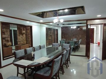 Casa remodelada en venta en el barrio Centenario - Sur de Guayaquil