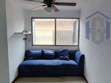 Casa remodelada en venta en el barrio Centenario - Sur de Guayaquil