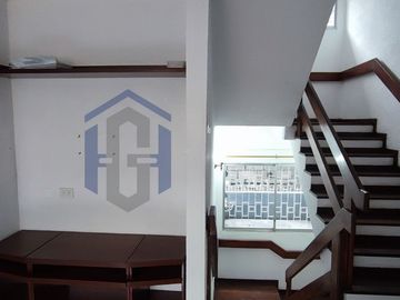 Casa remodelada en venta en el barrio Centenario - Sur de Guayaquil