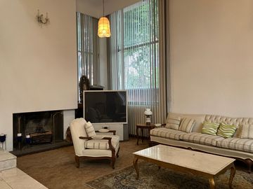 ECHEGARAY CASA EN VENTA