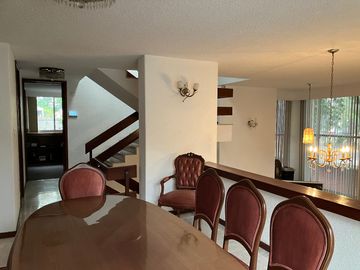 ECHEGARAY CASA EN VENTA