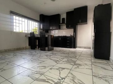 VENDO CASA DE 2 NIVELES  EN FRACC CLAVELES CUAUTLA