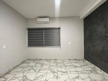 VENDO CASA DE 2 NIVELES  EN FRACC CLAVELES CUAUTLA