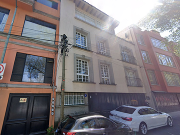 CASA EN VENTA DE RECUPERACION BANCARIA LOMAS DE CHAPULTEPEC MIGUEL HIDALGO