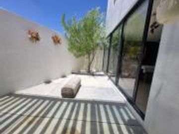 Casa en VENTA en Fraccionamiento Cumbres del Lago