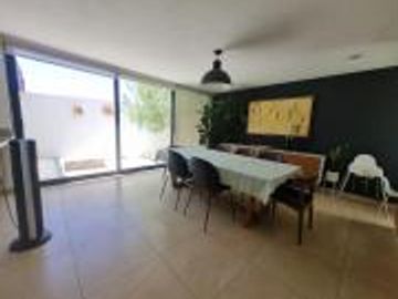 Casa en VENTA en Fraccionamiento Cumbres del Lago