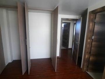 Venta departamento dúplex, sector Los Manzanares – Riobamba