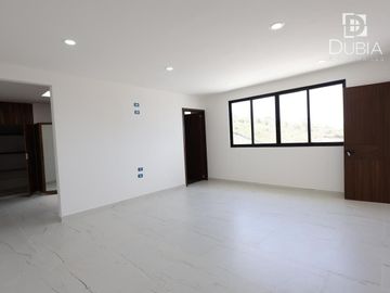Casa NUEVA de 4 habitaciones en Fracc. Imperial de las Animas, zona Monte Magno
