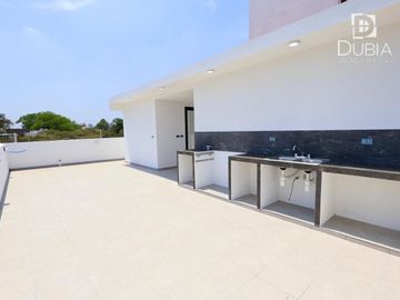 Casa NUEVA de 4 habitaciones en Fracc. Imperial de las Animas, zona Monte Magno