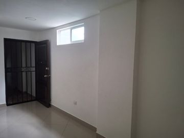 VENDO  APARTAMENTO INTERNO EN PLENO CORAZÓN DE BARBOSA ANTIOQUIA.