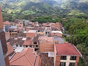 VENDO HERMOSISÍMO APARTAMENTO INTERNO EN BARBOSA ANTIOQUIA.